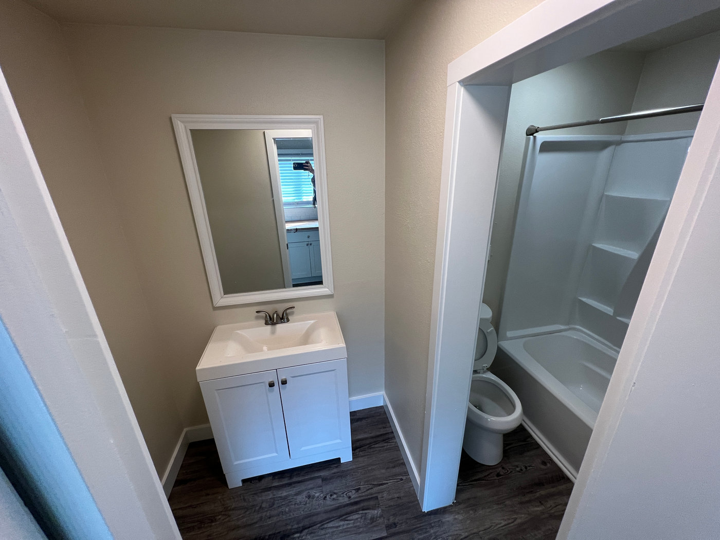 Hilltop Apartments photo 6
