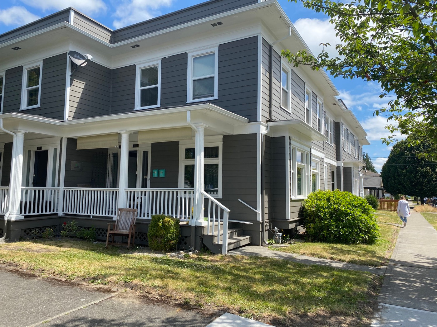 Sheridan Apartments photo 1