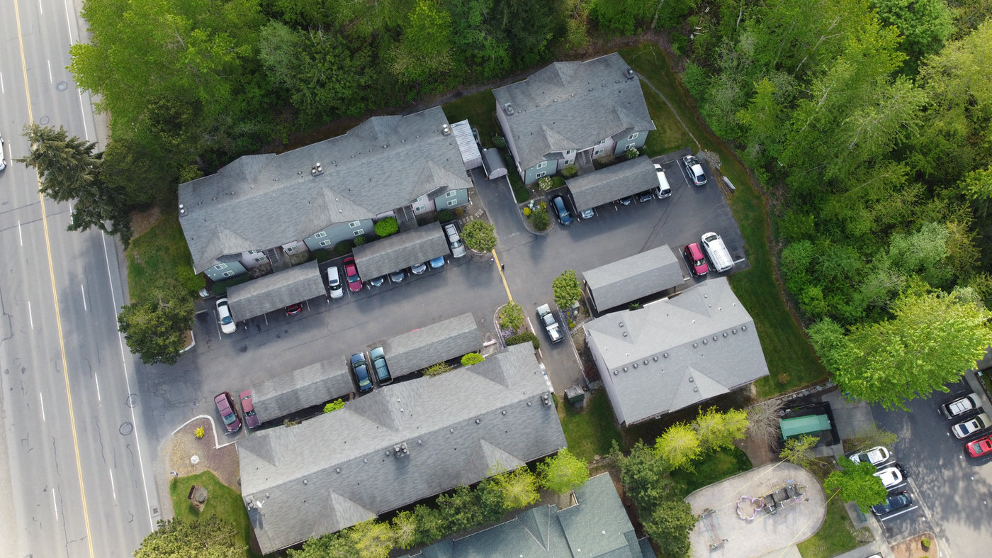 Sherwood Terrace photo 1